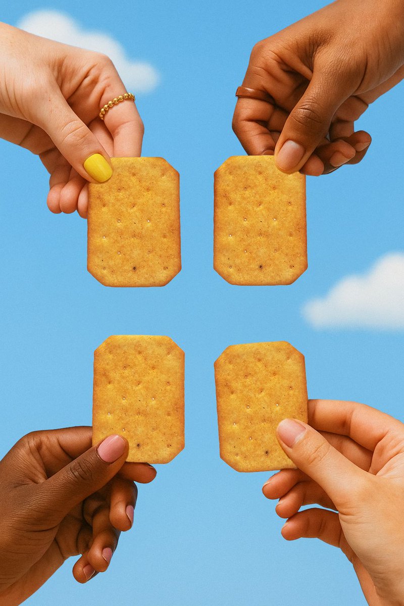 dukesindia1's tweet image. Because when it’s Ticktime, stopping at one isn’t an option!   
#DukesIndia #Ticktime #SnackTime #SpanishTomato #NewLaunch #CrunchyDelight #TastySnacks #SnackGoals #EveningCravings