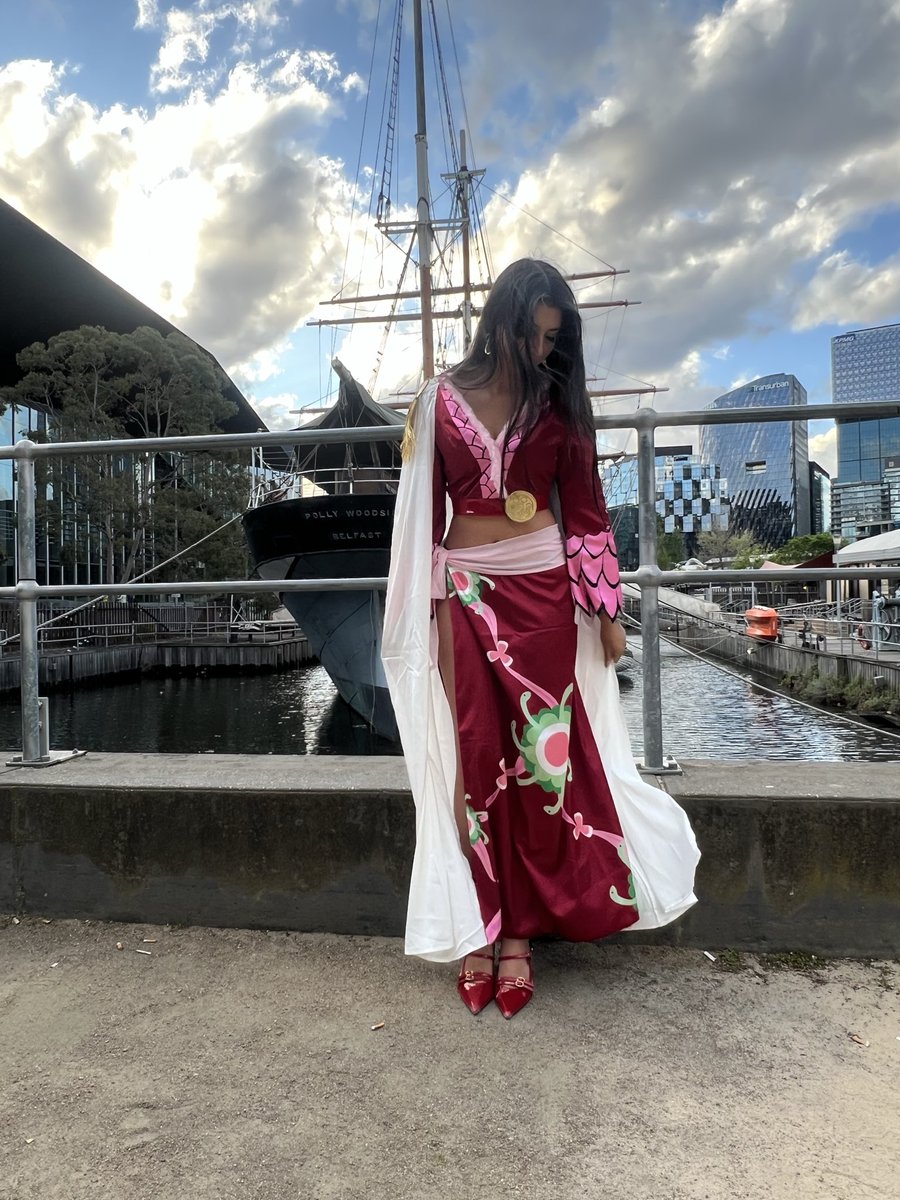 sanddddddii's tweet photo. first proper cosplay :)) @PAXAus https://t.co/M1IK0oDDT3