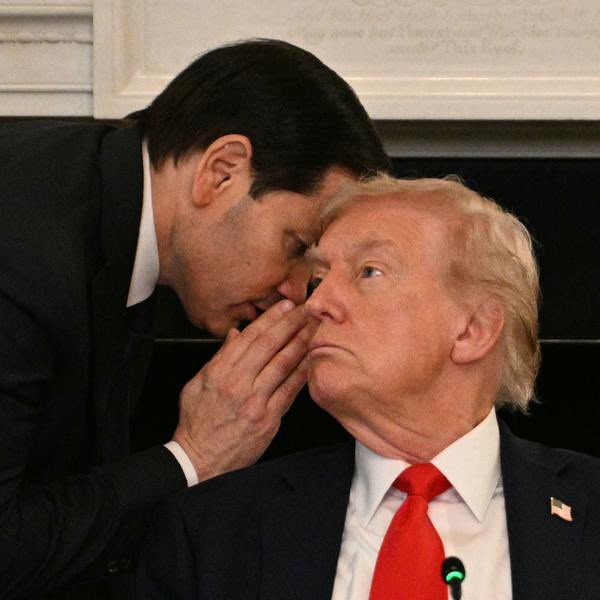 🚨🇻🇪 NOBEL DE LA PAIX : Donald Trump n’a pas obtenu le NOBEL DE LA PAIX. Il a tout fait pour.  C’est la politicienne vénézuélienne María Corina Machado qui l’a GAGNÉ 👏

Pensez-vous que cela va influencer son PLAN DE PAIX POUR GAZA ???