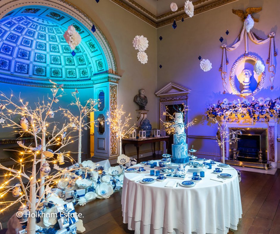 ✨ Experience festive magic with the Holkham by Candlelight Break! 

Enjoy a 1-night stay at Heacham Manor, tea &amp; pastries, Holkham Hall candlelit tour, 2-course dinner, breakfast &amp; Wellness Centre access. 

📩 Book now: eu1.hubs.ly/H0np4vg0 

#HolkhamByCandlelight