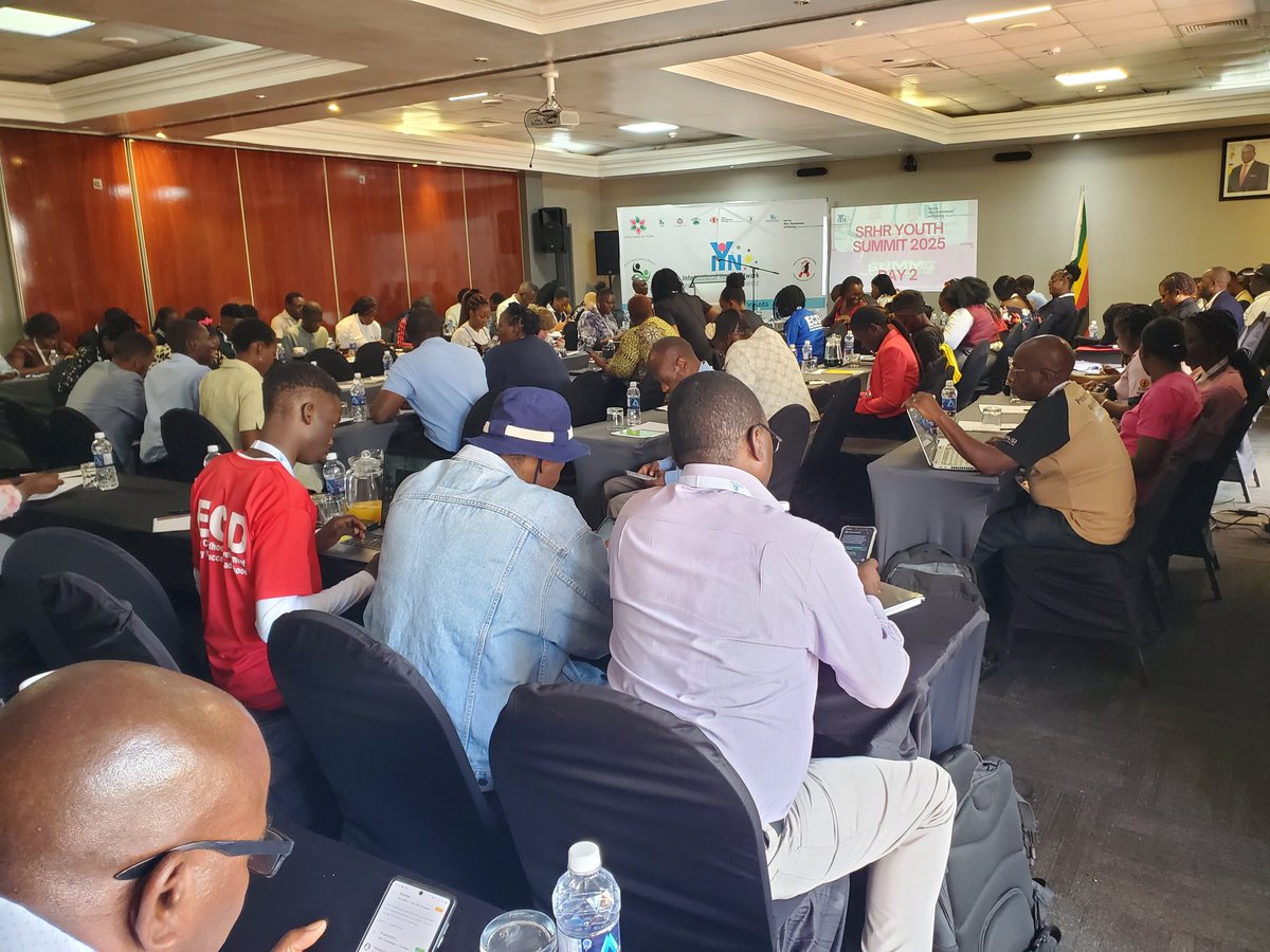 #HappeningNow 🇿🇼 in #bulawayo #srhryouthsummit2025 Youth driven initiatives for equitable SRHR service delivery <a href="/centreforyouths/">Lunia Centre For Youths</a> <a href="/buhle1523/">Tjedu Moyo</a>  <a href="/childlinezim/">Childline Zimbabwe</a>  <a href="/blavk_c_h_i_l_d/">Ashlee Buhlebenkosi Nhliziyo</a> From Voice, To Action, Youth-Led, Youth Driven #SRHR