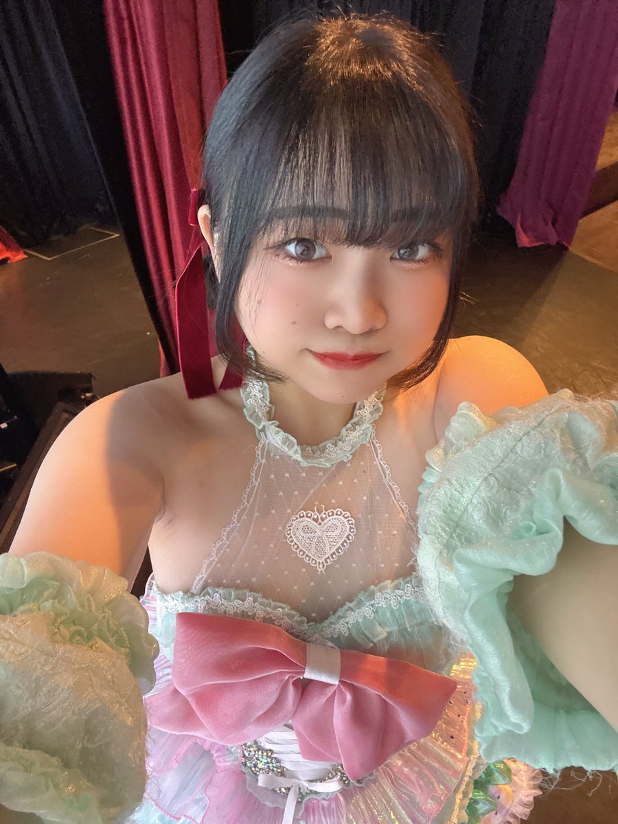KuruReer_oO's tweet image. ツイート遅くなりましたが💦
くるり先生いんしてます♬

にこ氏から借りていたと思っていたリボン
これ貰っていたらしい！！ｳﾚｼﾋﾞｯｸﾘ
大切に使います😌🫶🏻

華金、湧かすよカワステ～🎀꙳.*
おしまいまでいます🕚
#湯島 #御徒町 #コンカフェ #アイドルカフェ #地下アイドル #推し不在さんおいで