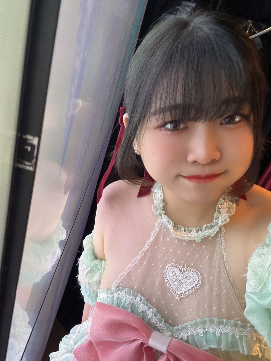 KuruReer_oO's tweet image. ツイート遅くなりましたが💦
くるり先生いんしてます♬

にこ氏から借りていたと思っていたリボン
これ貰っていたらしい！！ｳﾚｼﾋﾞｯｸﾘ
大切に使います😌🫶🏻

華金、湧かすよカワステ～🎀꙳.*
おしまいまでいます🕚
#湯島 #御徒町 #コンカフェ #アイドルカフェ #地下アイドル #推し不在さんおいで