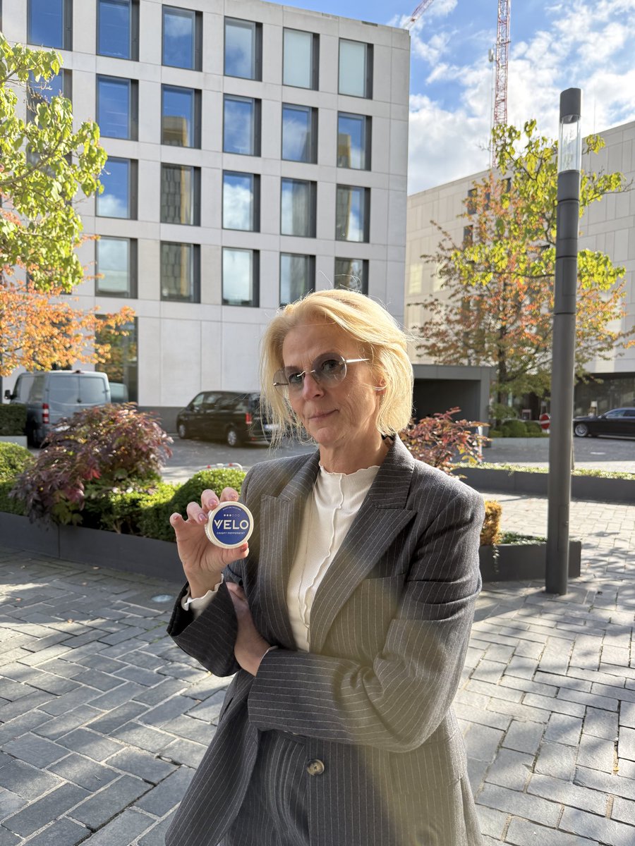 Elisabeth Svantesson tweet media