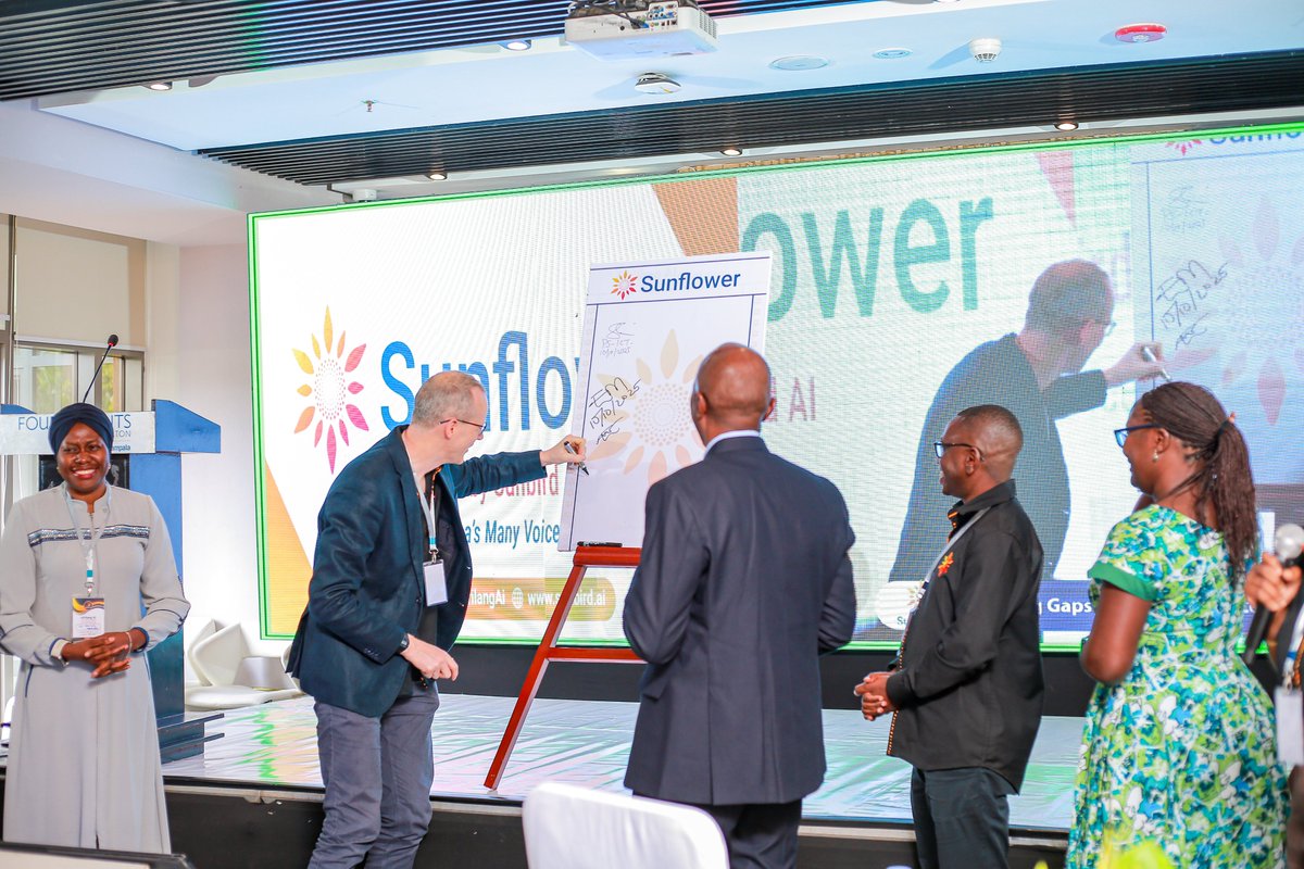 🌻 Sunflower is here! 💬✨

Dr Aminah Zawedde <a href="/azawedde/">Aminah Zawedde</a> , Chief Guest at #AfrilangAI2025, launched Uganda’s first multilingual AI by Sunbird AI, stressing:

No African language should be left behind 

Sunflower = cultural achievement, not just a tool .

Young Ugandans can