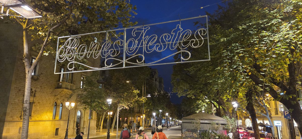 A dos mesos i mig de Nadal.

#Barcelona