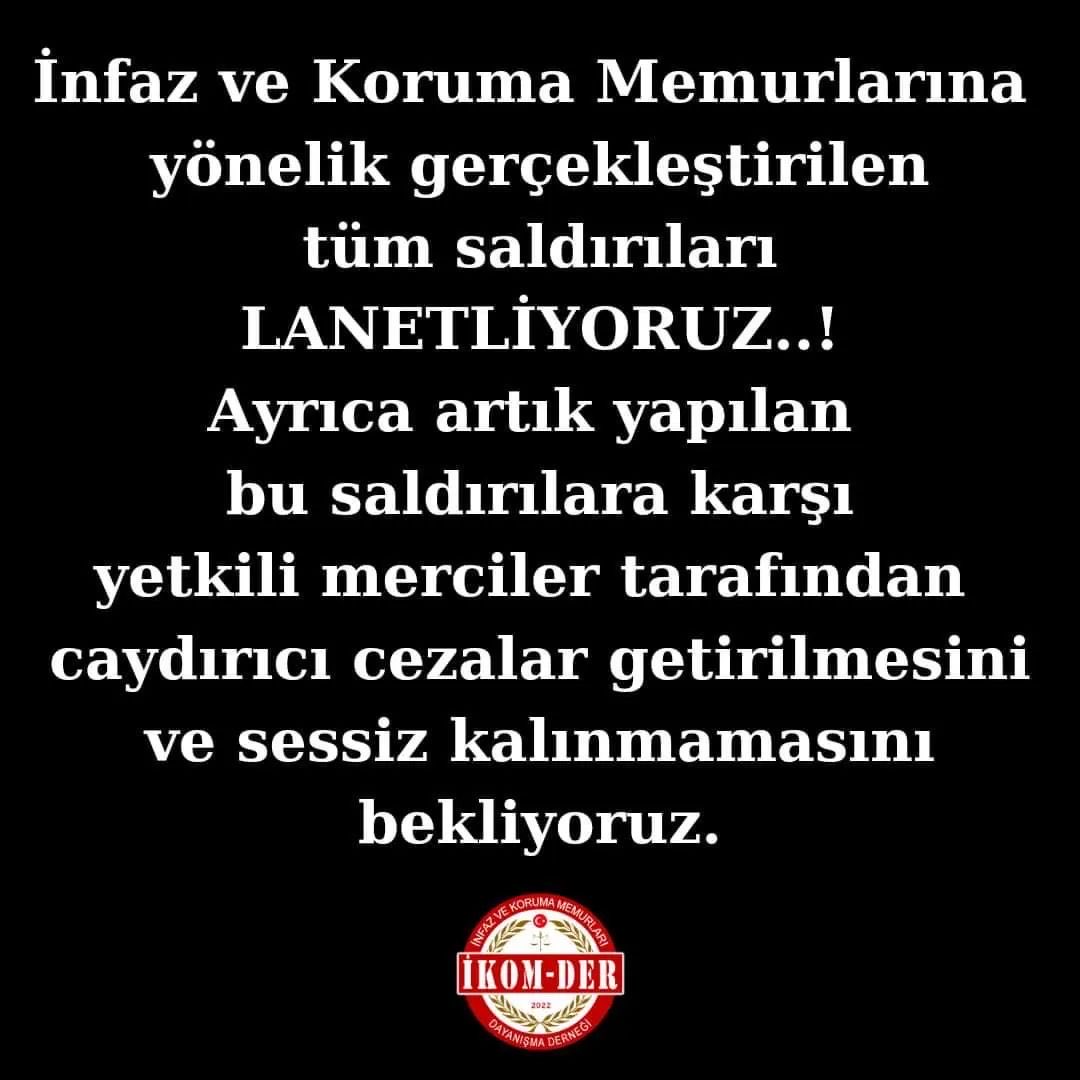 Srdrats72's tweet photo. Karatepe Yüksek Güvenlikli Kapalı Ceza İnfaz Kurumunda hükümlünün üst aramasını yaptığı esnada meyve bıçağı ile saldırıya uğrayan meslektaşlarımıza çok geçmiş olsun, Rabbim acil şifalar versin inşallah🙏 
@AtillaSertell
@adalet_bakanlik
@YavuzEnis @yilmaztunc https://t.co/XPVWexyx3I