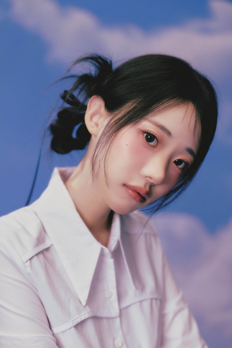 official_QWER's tweet photo. QWER Special LP [Beyond the Discord] #E

#QWER #BeyondtheDiscord #흰수염고래 
#히나 #Hina https://t.co/m25LuaZ4yr