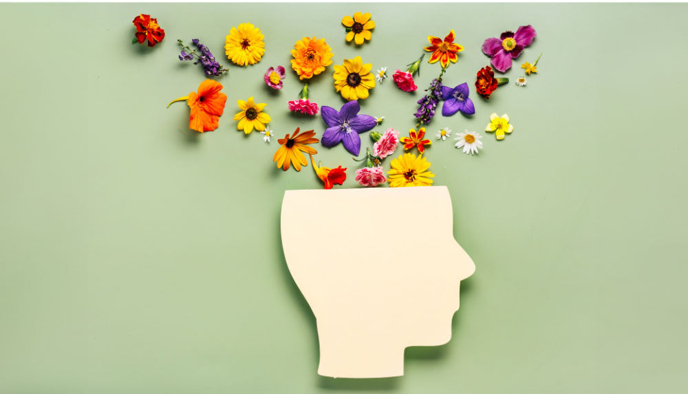 Mentale gezondheid is geen luxe.
Vandaag, op Wereld Mentale Gezondheidsdag, moedigen we iedereen aan om aandacht te geven aan wat er van binnen speelt.
Durf te uiten. Durf te praten. Durf te voelen.
Want zorg voor je hoofd, is zorg voor je hart.

#dagvandementalegezondheid
