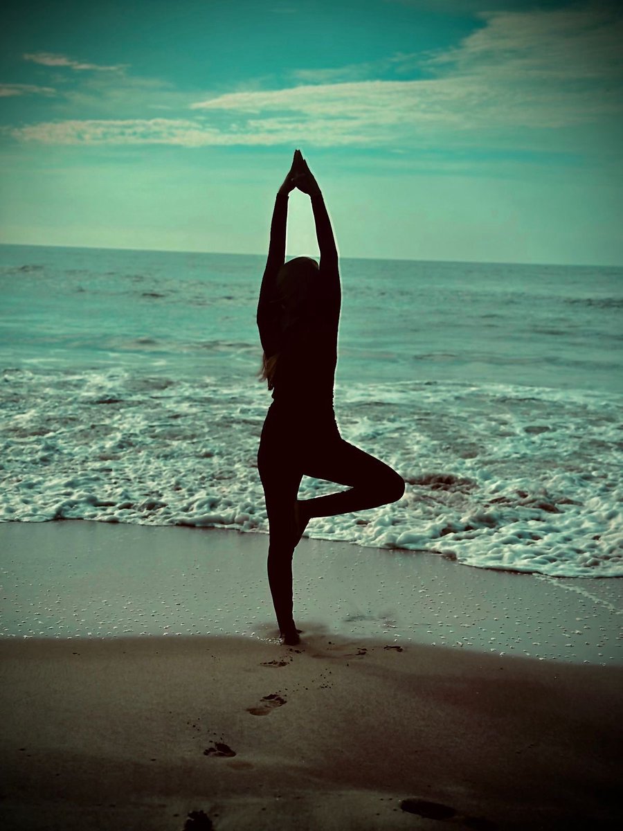 YugaLad's tweet photo. Some days I’m a founder.
Some days I’m a mother.
Some days I’m just..me, trying to hold it all together.
No matter the role, one truth stays the same— mental health holds it all together.
Real strength isn’t doing it all. It’s knowing when to pause, breathe, and ask for a moment. https://t.co/hxTzPqgVye