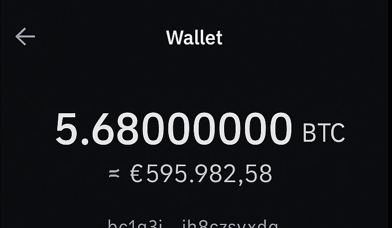 I am giving away 0.2 BTC to thank my community for the constant support.

✅ Rules:
1.Follow me
2.Repost this post
3.Wait for the official draw

🔍 Transparency first: I will share proof of the transaction once the winner is selected.

Good luck to everyone! 🍀 #Bitcoin #Crypto