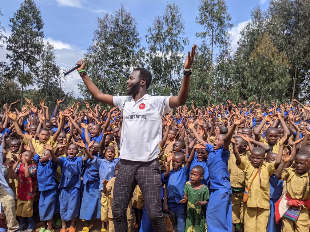 SaveHERFuture1's tweet photo. Ladies and Gents,Brothers and Sisters ,Friends I would like to tell you that SAVE HER FUTURE is back ! Let's encourage Girls and Give them Awards for the Best in Maths and ICT❤️❤️

SAVE HER FUTURE yagarutse aho Tugiye guhemba Abakobwa batsinze Maths na ICT Kurusha Abandi ! https://t.co/TgAg0PJZ0B