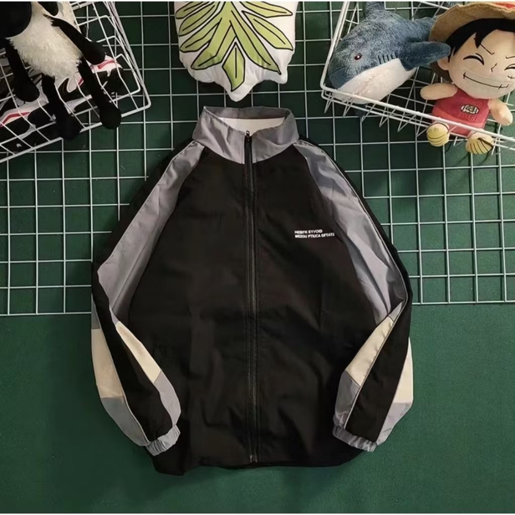 ลองดู Jackets เสื้อแจ็คเก็ตผ้าร่ม มีซิป มีซับใน สไตล์เดียวกันสำหรับคู่รัก 918 X81 ในราคา ฿65 - ฿298 ที่ Shopee s.shopee.co.th/30fFzrWH3M?sha…