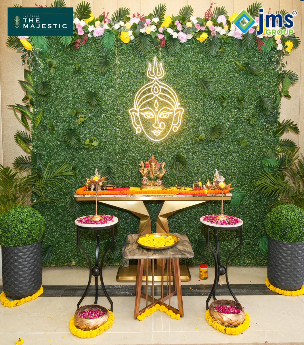 JMSBuildtech's tweet image. A day of blessings, beginnings, and excitement; memories from the Bhoomi Poojan at Aarambh: The Royal Beginning, JMS Group The Majestic.

#JMS #JMSGroup #BuildingTomorrowTogether #RealEstate #gurugram #bhoomipoojan