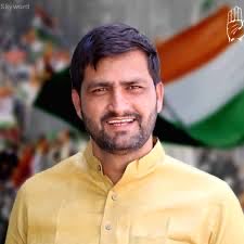 राष्ट्रीय कांग्रेस सचिव एवं पूर्व विधायक, आदरणीय श्री <a href="/KunalChoudhary_/">Kunal Choudhary</a> जी को जन्मदिन की अनंत बधाई एवं शुभकामनाएँ! 

मैं ईश्वर से आपके उज्जवल भविष्य, उत्तम स्वास्थ्य व दिर्धायु की कामना करता हूँ।