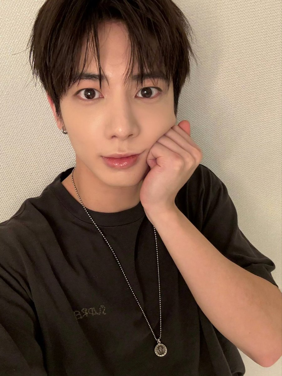 explorer25th's tweet image. 텬냥이🥹🤲🏻