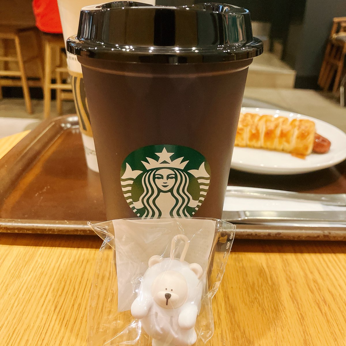Tsubasa_Mixup's tweet image. フラペの新作は近いうちに飲む予定
#スタバ #リユーザブルカップ #ベアリスタ