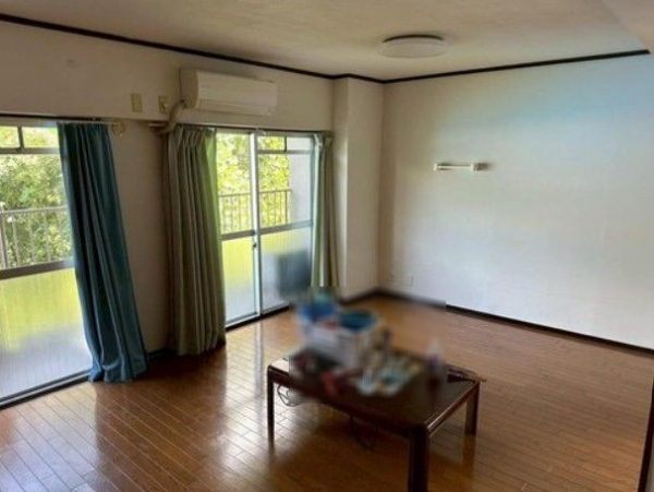 mhousing_f's tweet image. ◆南向きバルコニーで陽当たり良好です！
◆大切なペットと一緒に生活できます！（規約有）
◆スーパーやコンビニ、銀行等が徒歩圏内に揃…
#株式会社エム・ハウジング #京都市伏見区 #桃山町根来 #中古マンション #不動産
mhousing-f.com/estate/ebm/286…