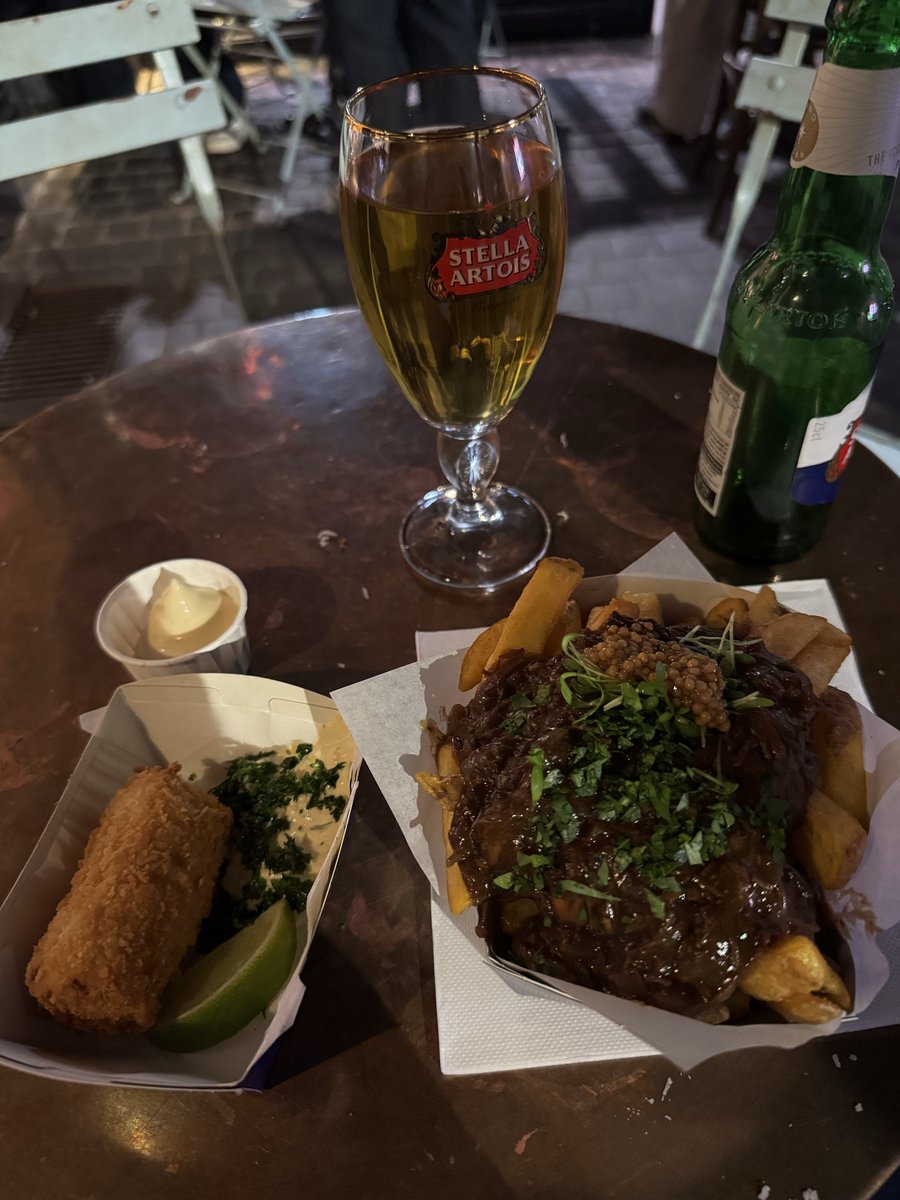 juliendubois's tweet image. Thank so much for another amazing #Devoxx !!!
I’m super happy by the feedback &amp;amp; discussions with all attendees!
Great to catch up with the Langchain4j/Quarkus team, the Spring team, the GraalVM team…
As regularly, I finished with some local delicacy!