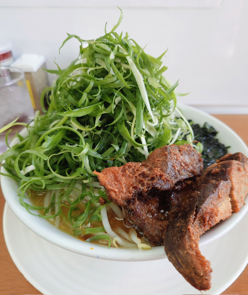 思わず「うおっ」って声出た
#面館　#ラーメン