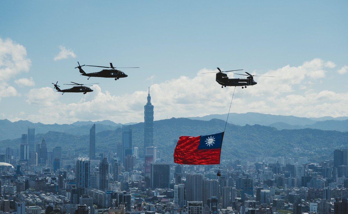 MoNDefense's tweet image. Forever proud of the Republic of China! 🇹🇼
#ROCArmedForces #NationalDay