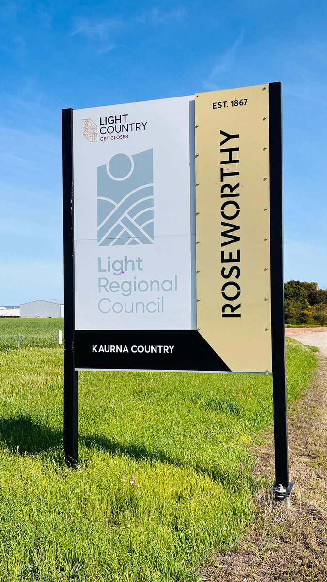 More research on the move! Recently <a href="/Anuchitikineni/">Anu Chitikineni</a> and A/Prof Reyaz Mir from our Genomics, Bioinformatics and Pre-breeding team travelled to the <a href="/agtbreeding/">AGT</a>  field trial site in Roseworthy, South Australia to collect data on heading/flowering and  take NDVI measurements for our