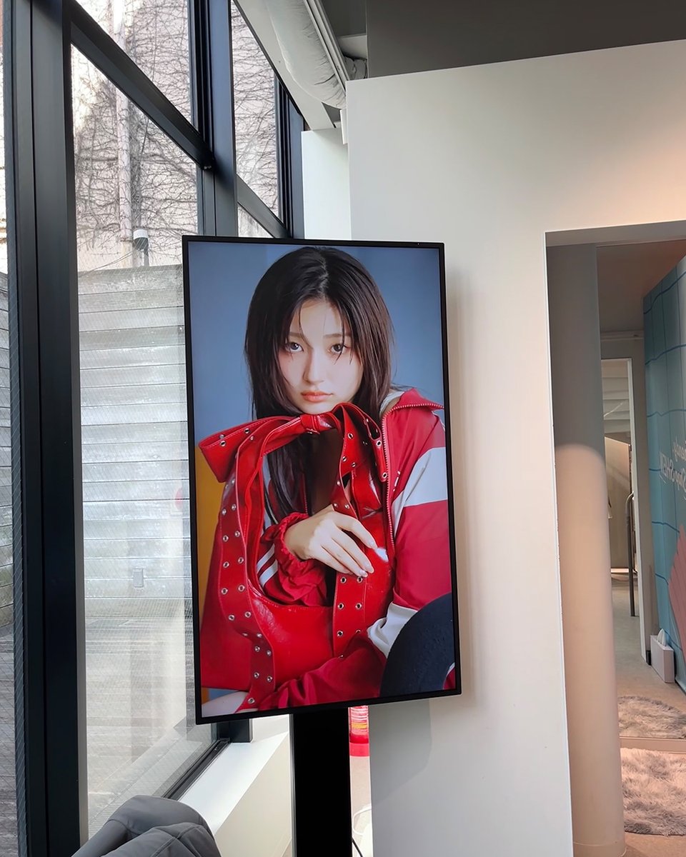 🤍 ／ この秋、原宿でしか見られない！✨ mini × SHEIN × 吉川愛