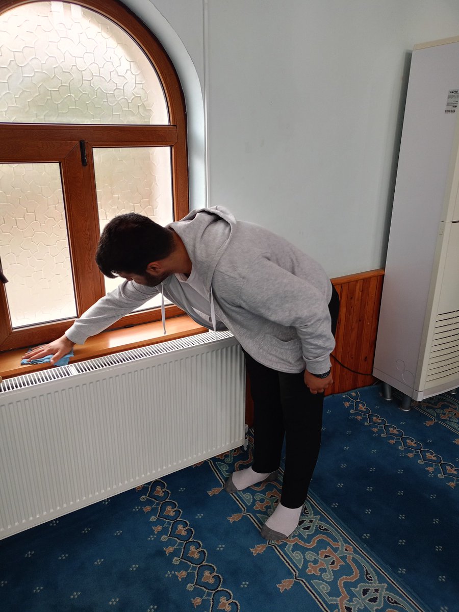 🕌 Camiler ve Din Görevlileri Haftası’nda öğrencilerimizle birlikte Yılmaz Yarengüme Camii’ni ziyaret ederek cami temizliğine destek olduk.

📍Buldan Yurdu