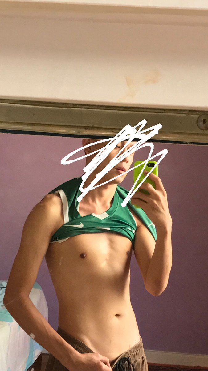 Twink tweet media