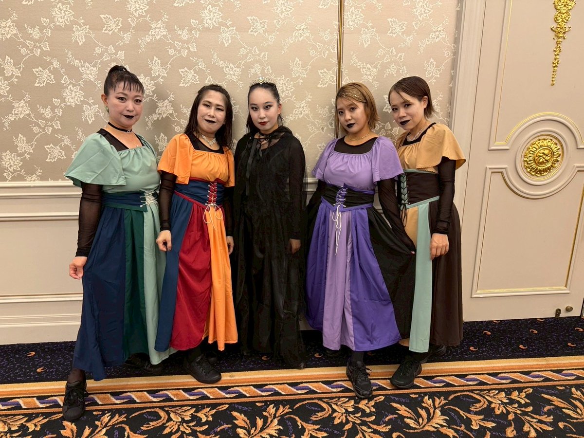 THE CHOREO CHAMPION SHIP

ご来場いただいた皆さま、
スタッフ・審査員・関係者の皆さま
ナンバーのみんな、主催者avecooさん

ありがとうございました👑🪽