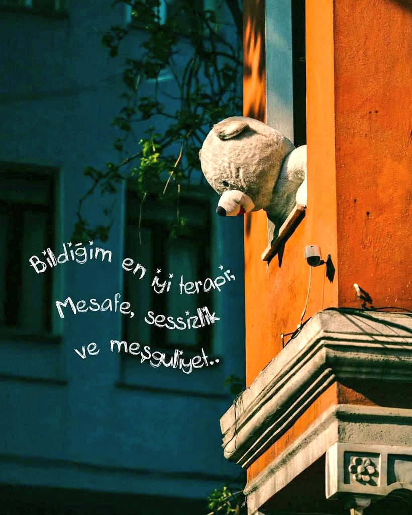 kutlusyhbyz4303's tweet image. Drama yerine huzuru, 
Saygısızlık yerine mesafeyi seçtik.
𝐆𝐮̈𝐧𝐚𝐲𝐝ı𝐧 ヅ✿ ☕️🖤🤍
#Cuma