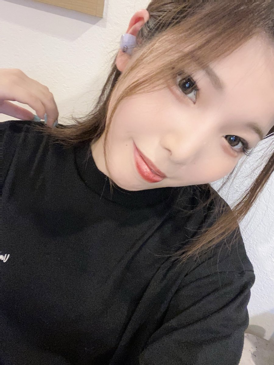 nanasuke_ry's tweet photo. ツアー決まったということで、一緒にツアー行く人探してます✨️
山田担25歳、山田担歴12年です!仲良くしてください💖
#00line
#ジャニヲタさんと繋がりたい
#山田涼介
#Red.y https://t.co/gCm2mG7M5W
