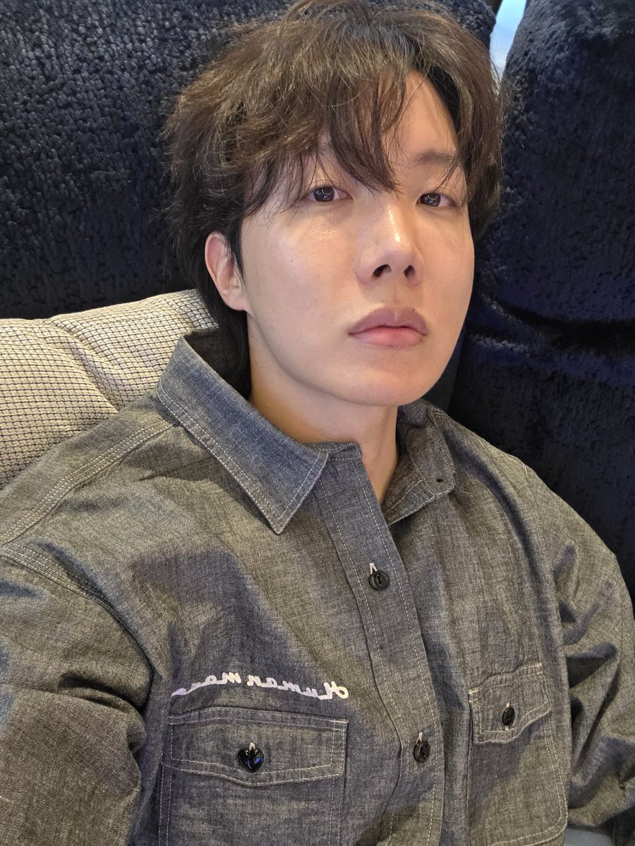 RIEDANGO's tweet image. かわいいーーっ🥹🫶✨🩷
ホビ足して7つ
そのお口大好き

#JHOPE 
#hoseok