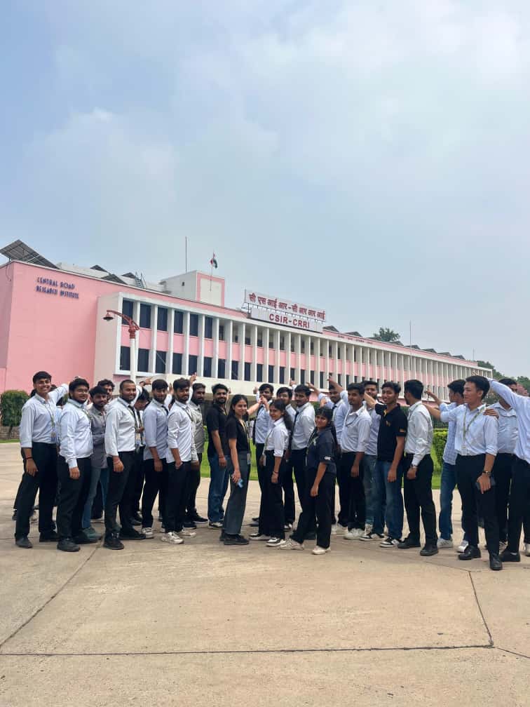 GNIOTCollege's tweet image. GNIOT Civil Engineering students visited CSIR–CRRI, New Delhi, gaining hands-on insights into road research, pavement materials, and traffic management—bridging academia with industry for future-ready engineers.
 #GNIOT #CivilEngineering #CSIRCRRI #IndustrialVisit