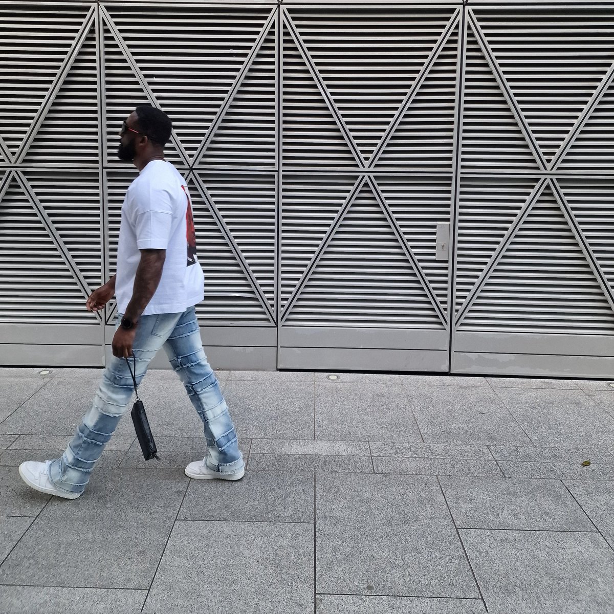 "You must be the change you wish to see in the world" #viral