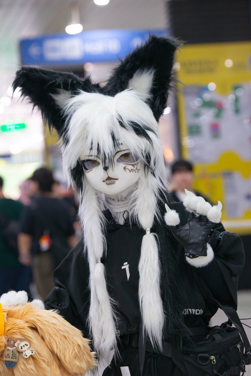 Lemon__grab's tweet photo. #FursuitFriday #MIDORA
๐บ
๐ธ@VRC_AORUS https://t.co/2c9E1y5b8s