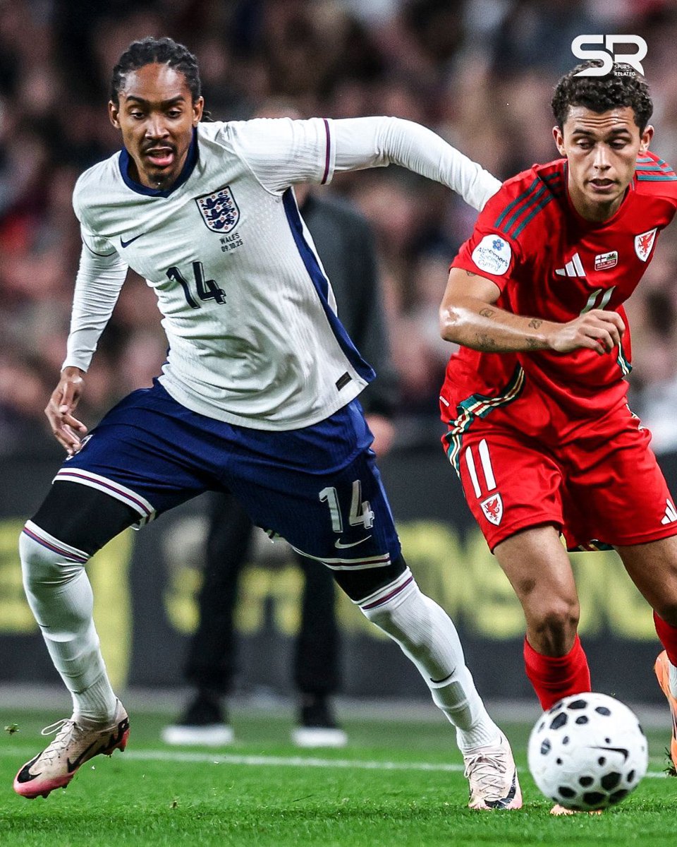 Spurs_Related_'s tweet image. 👀 A new addition to Djed’s 🏴󠁧󠁢󠁥󠁮󠁧󠁿 PENITENTIARY, he doesn’t hold back even for his teammates! 🤣

#thfc #coys