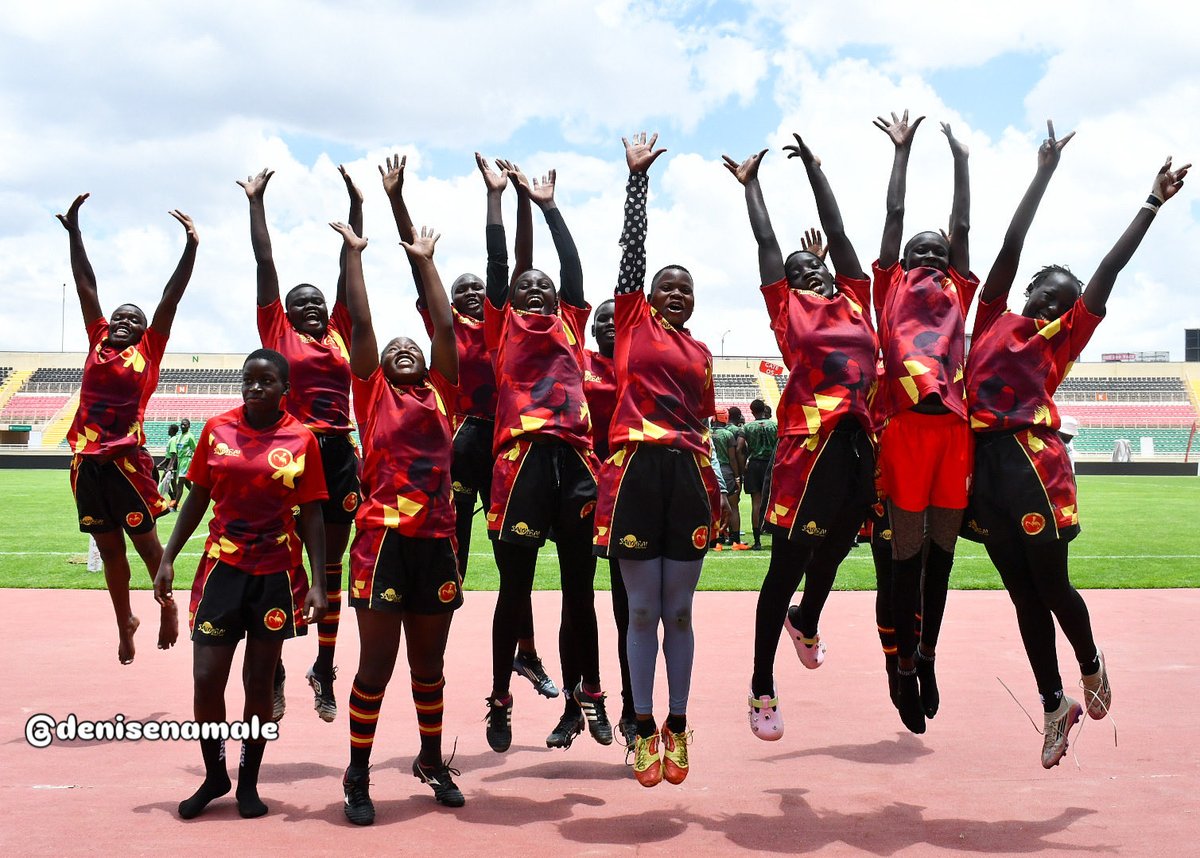 The Uganda U17 girls team is the bronze medal winner of the Safari 7s age grade tournament.

They beat Eastern  17-12 in the 3rd place match

#Uganda #rugby #AfricaRugbyWithDenise #womensrugby #Safari7s