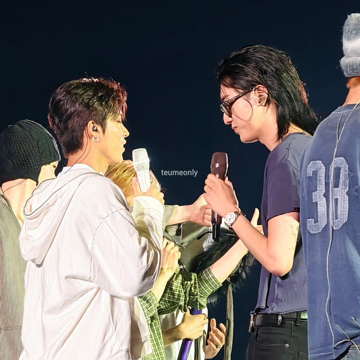 teumeonly_'s tweet image. 🦋🐺
#HARUTO #하루토
#박정우 #JEONGWOO
 #TREASURE #트레저