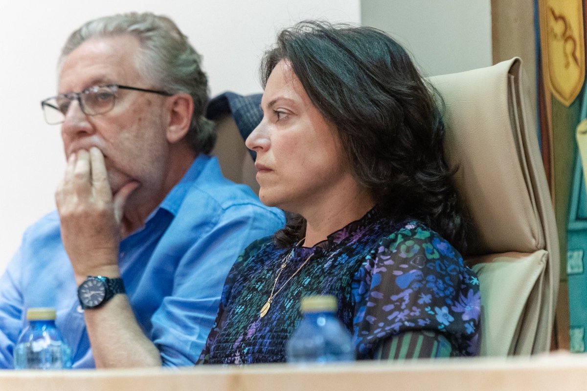 ¡Buenas noticias! 🎉

El Ayuntamiento de Salamanca aprueba elaborar un reglamento de buen uso y comportamiento en las instalaciones deportivas municipales, con el apoyo de todos los grupos a nuestra moción.

Más respeto y mejor convivencia en nuestros espacios deportivos 🏀⚽