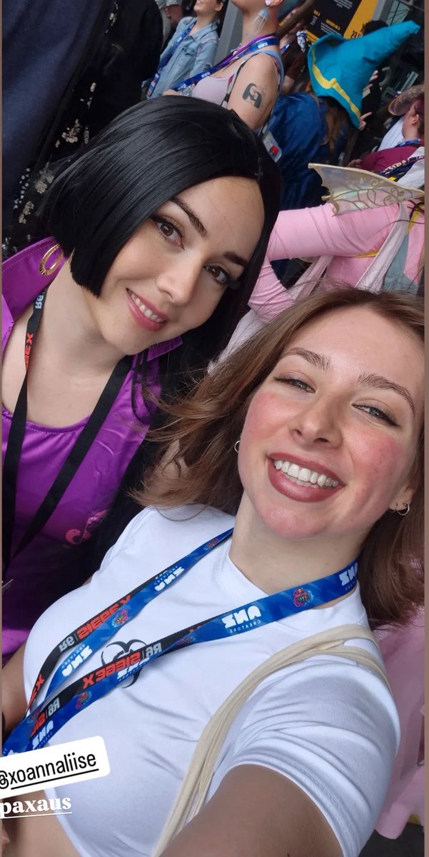 Just a couple of selfies from today! 

Day one of #paxaus done and dusted! I met so many friends, walked way too much and have some sick photos on the way!

Now time to shower, order some foodsies and chill out ready for day two.