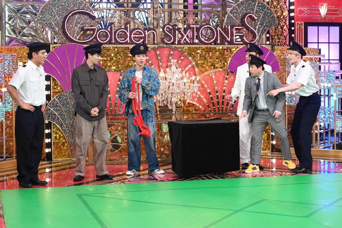 oricon's tweet image. 📺Golden SixTONES

ドラマ俳優 vs 芸人
ゲスト12人とサイズ感バトル💥
oricon.co.jp/news/2411748/?…

及川光博、光石研、松村北斗
桜田ひより、佐野勇斗、田中樹
戸塚純貴、稲葉友、森本慎太郎
横澤夏子、柳原可奈子、髙地優吾
松井ケムリ、ゆうちゃみ、京本大我
錦鯉長谷川、せいや、ジェシー

#GOスト