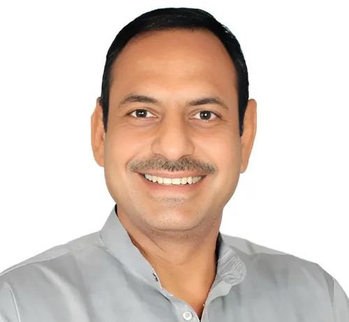 Gupta_vijender's tweet image. तुगलकाबाद के विधायक श्री @SahiramPahalwan जी को जन्मदिन की हार्दिक बधाई एवं शुभकामनाएं!

प्रभु श्रीराम जी आपको उत्तम स्वास्थ्य एवं सुदीर्घपूर्ण जीवन प्रदान करें, यही कामना है।