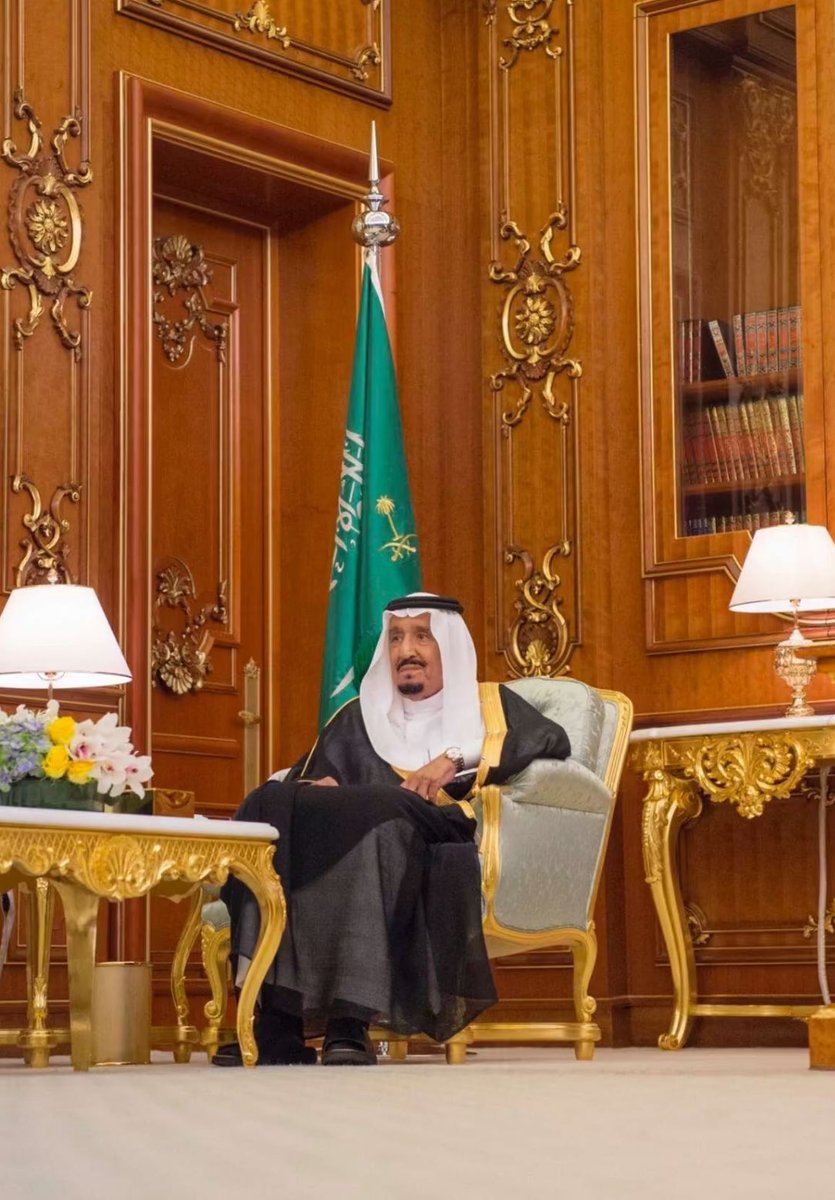 Byesh11's tweet photo. ياللي خلقت رجالها إحفظ عظيم رجالها 
يارب تزيدهم من نعيمك وتحرسهم بعينك اللذي لاتنام 
🤍🤍🤍 https://t.co/ntDDbJiZEg