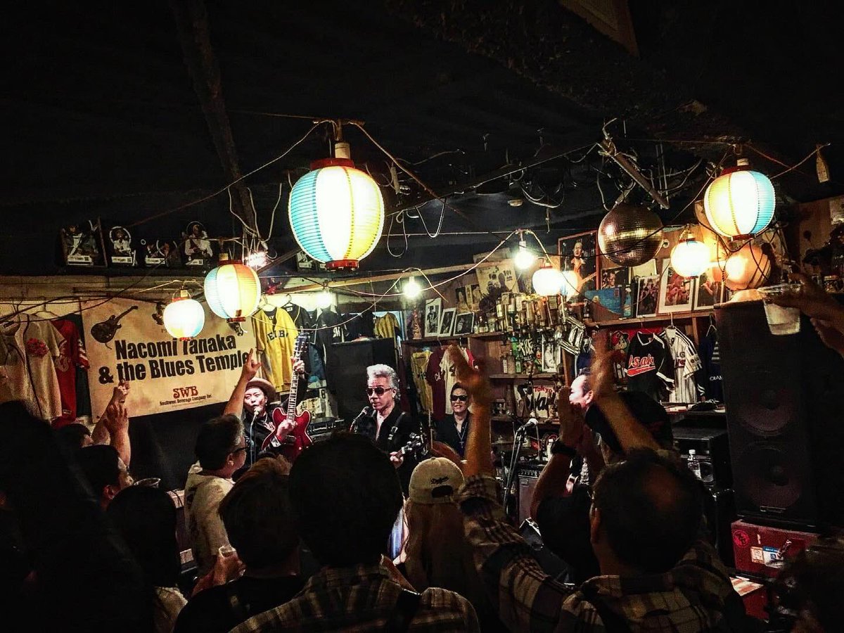linda_rnr2024's tweet photo. 『SPECIAL 3-MAN!』
at大阪 塚本 HOWLIN'BAR
2025年10月5日(日)
UCC
LINDA
ナオミ&チャイナタウンズ
共演者の皆様
ご来場いただきましたたくさんのお客様
心より感謝します
本当にありがとう‼︎
松阪 - 塚本
2days 本当にありがとうございました‼︎
●LINDA official
https://t.co/69TeQqPeC1 https://t.co/hRLrFPDVKs