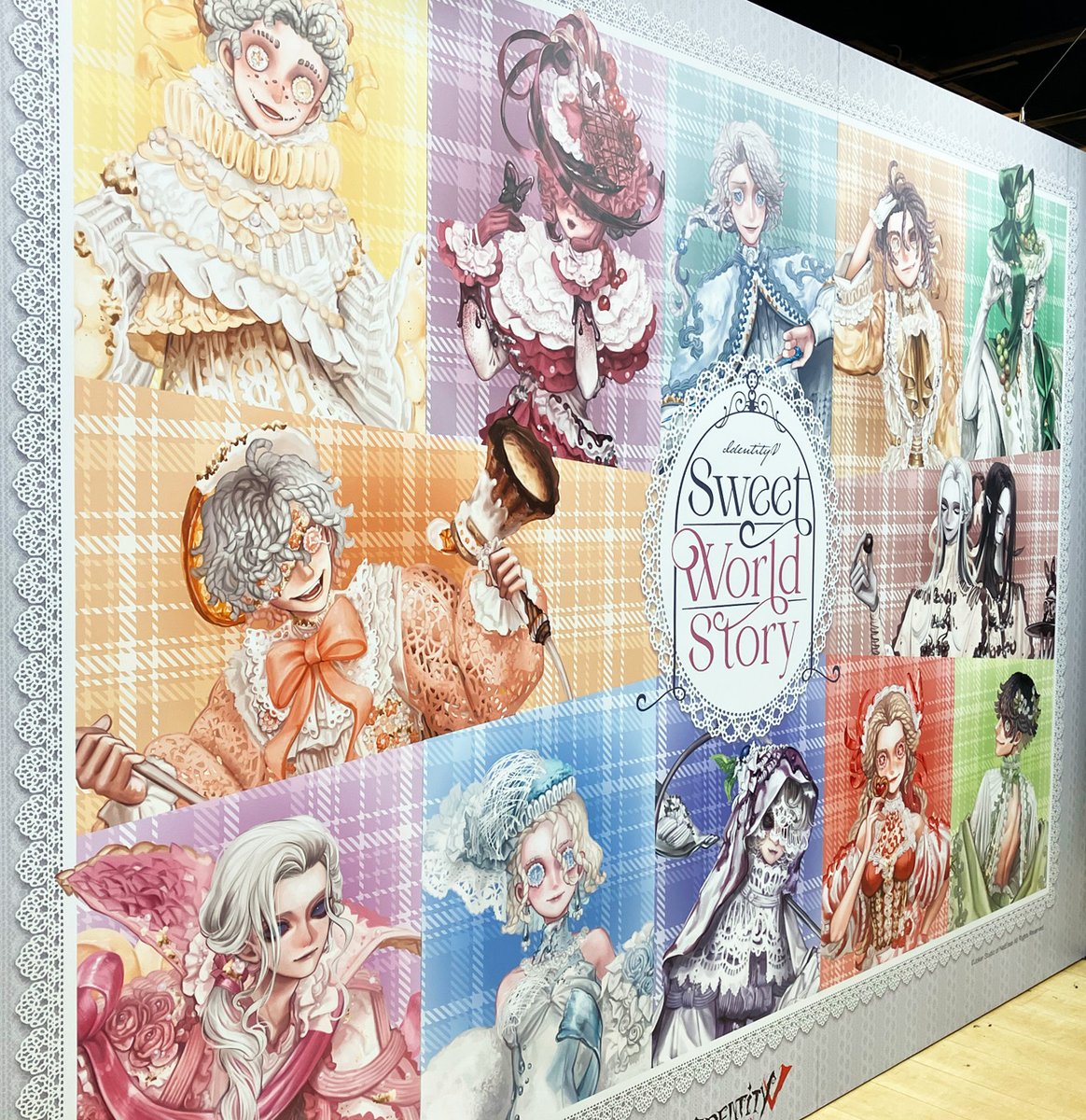 『Identity V 第五人格』  
🍬Sweet World Story🍬

本日10/10(金)からアニメイト渋谷店にて
特別展示開催です！

会場内には商品サンプルの展示やメッセージボードもございます✍️

ぜひお立ち寄りください✨🍰✨

詳細はこちら⇒x.gd/wnX4j

#IdentityV 
#第五人格 
#エンスカイ