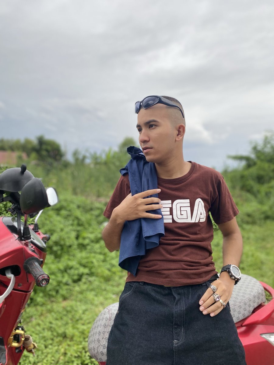 ไม่มีหรอกสี่เก้า มีแต่ห้าสี่ครับ🤭👌🏻