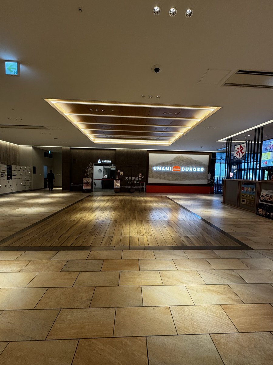 xcentricism's tweet image. #喫煙所🚬
#東京ガーデンシアター #Kep1er
#kep1asia #Kep1er東京