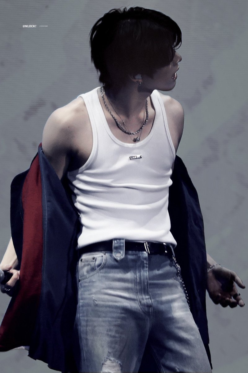 𝐳𝐢𝐩 tweet media