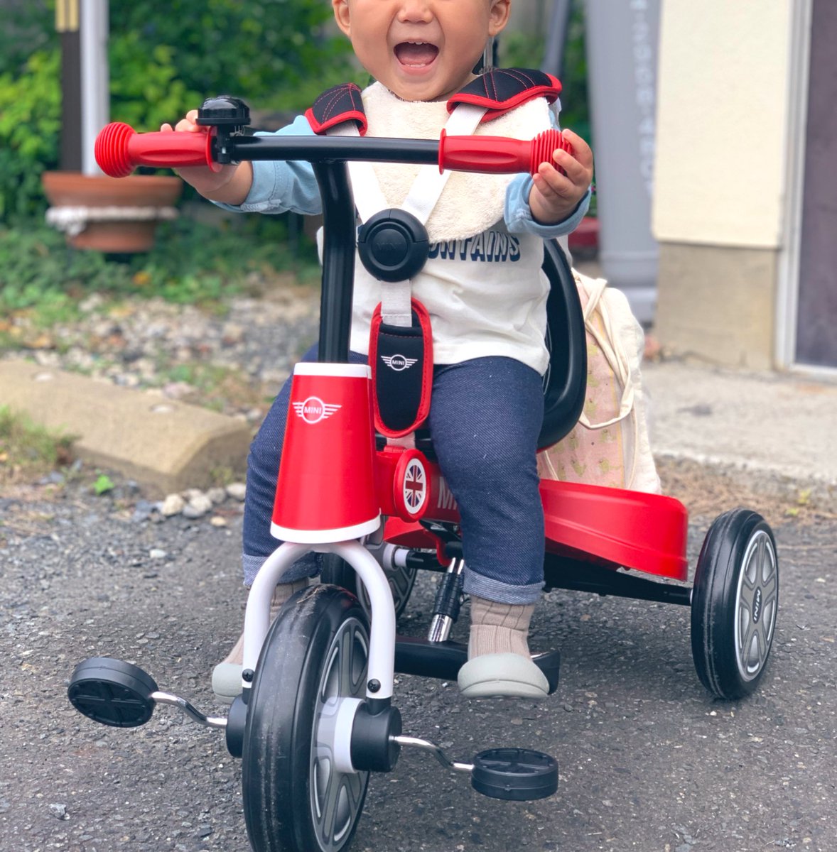 attitude_drums's tweet photo. 親よりいい車いいバイクを手に入れた https://t.co/vKk4sZhtmY